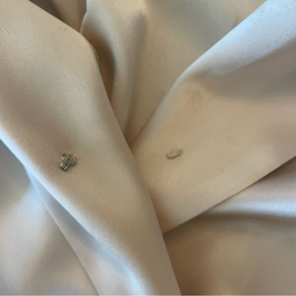 Aritzia Babaton Davis Blouse - Size S - Picture 9 of 10